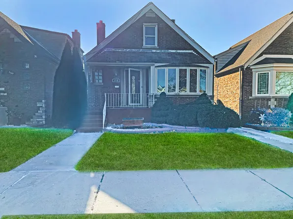 3753 W 69th St, Chicago, IL 60629