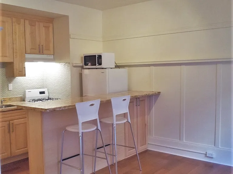 Sutter House Apartments — Photo 15