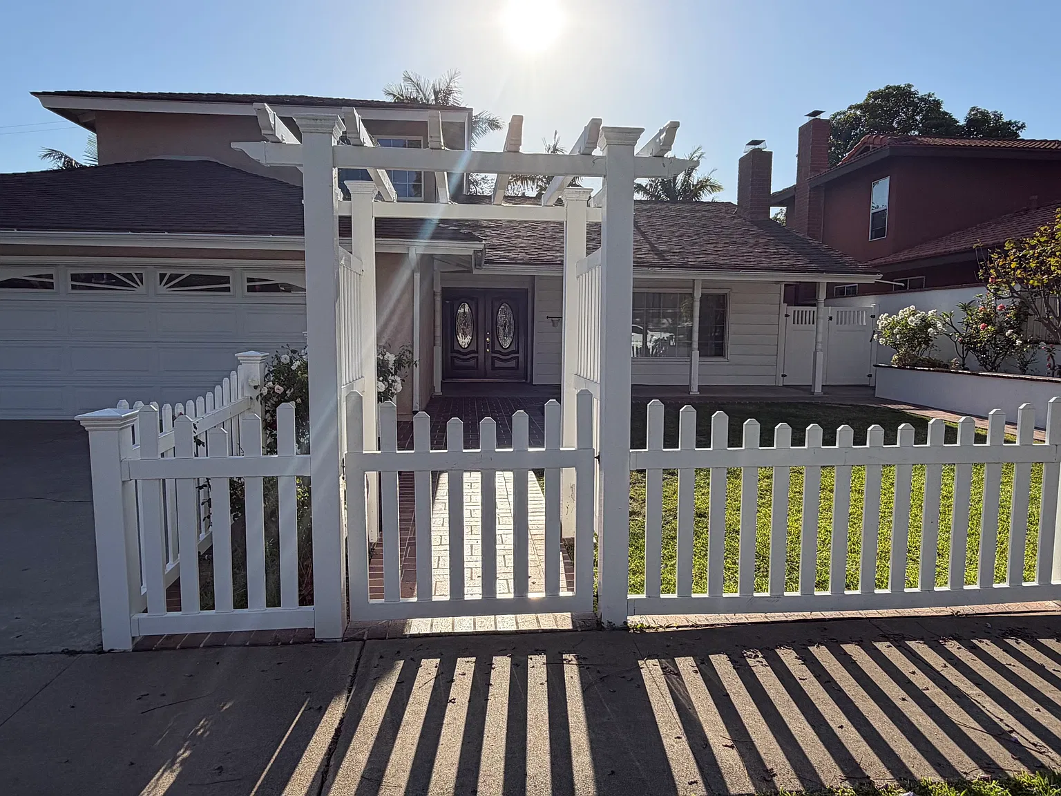 4 bed, 2.5 bath, 1879 sqft, $5,000 — Photo 4