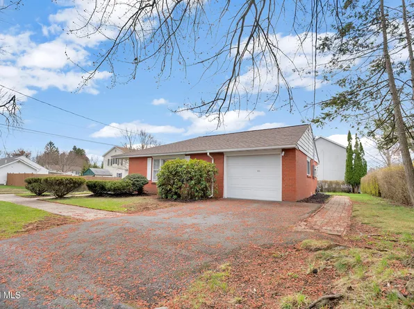 161 Doris Street, Port Ewen, NY 12466