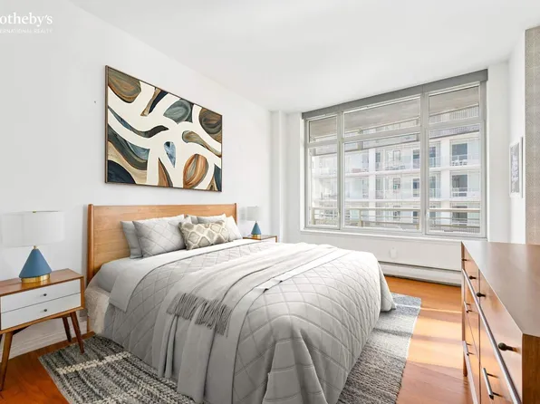 205 East 59th Street image 6 of 17