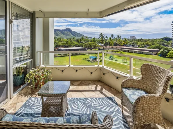 2600 Pualani Way APT 601, Honolulu, HI 96815