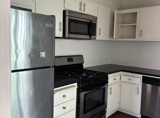 760 Earlham St #2, Pasadena, CA 91101