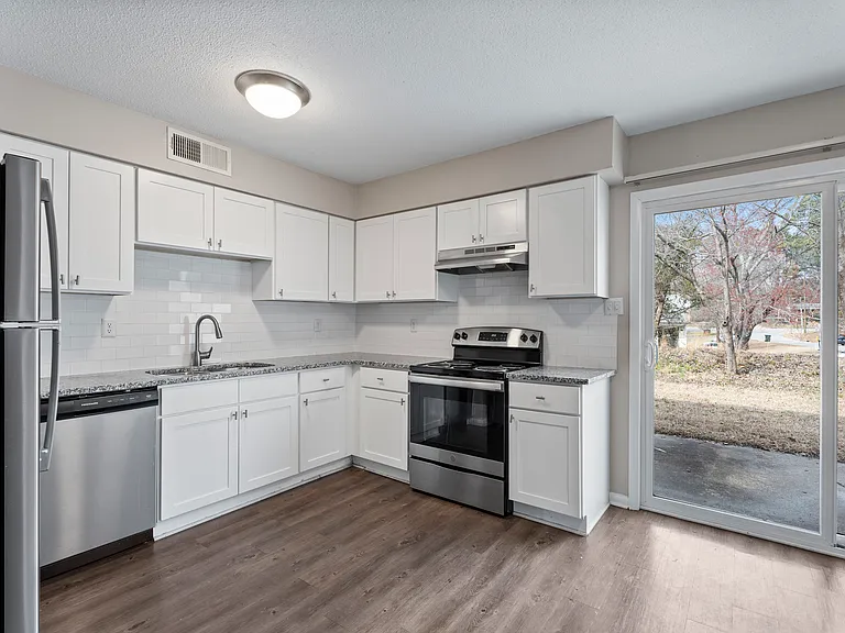 Chappell Townhomes — Photo 4