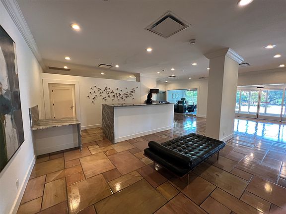 3rd image of 3883 Turtle Creek Blvd APT 2010