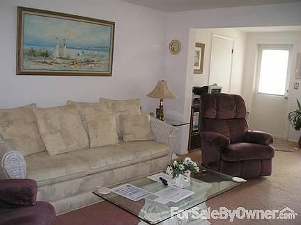 Living and Bonus Room