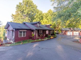 232 Little Creek Rd, Moneta, VA 24121
