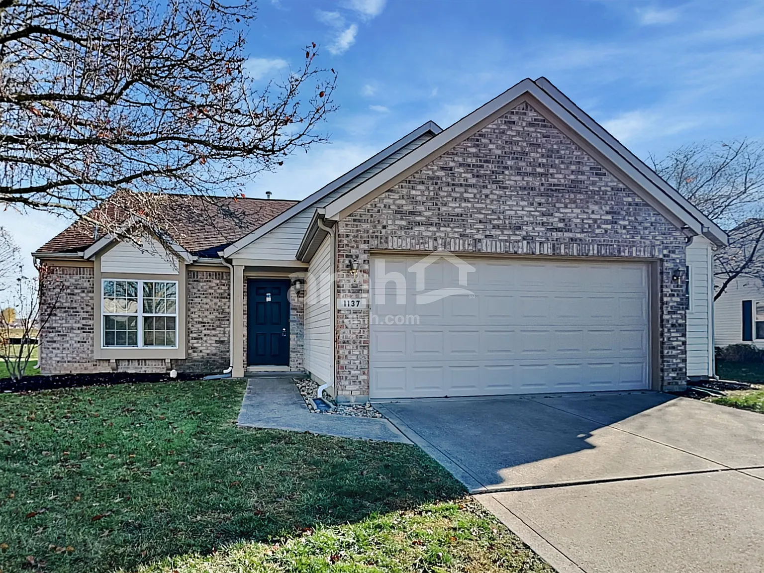 1137 Thornwood Dr photo 1