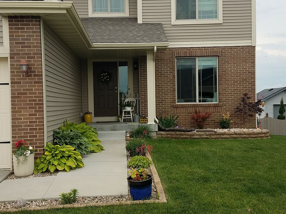 1st image of 714 28th St SE