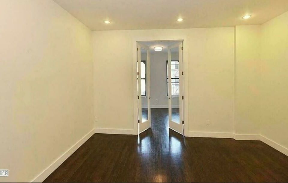 1st image of 234 E 88th St
