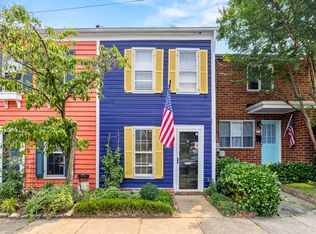 608 S Pitt St #1, Alexandria, VA 22314