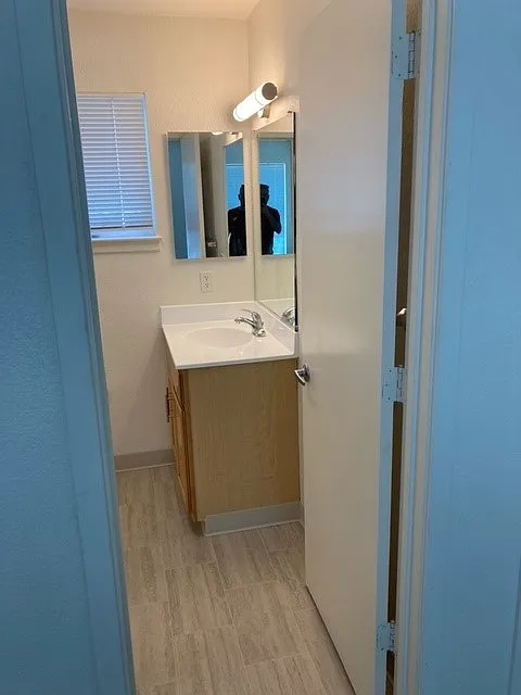 1 bed, 650 sqft, $1,784 — Photo 3
