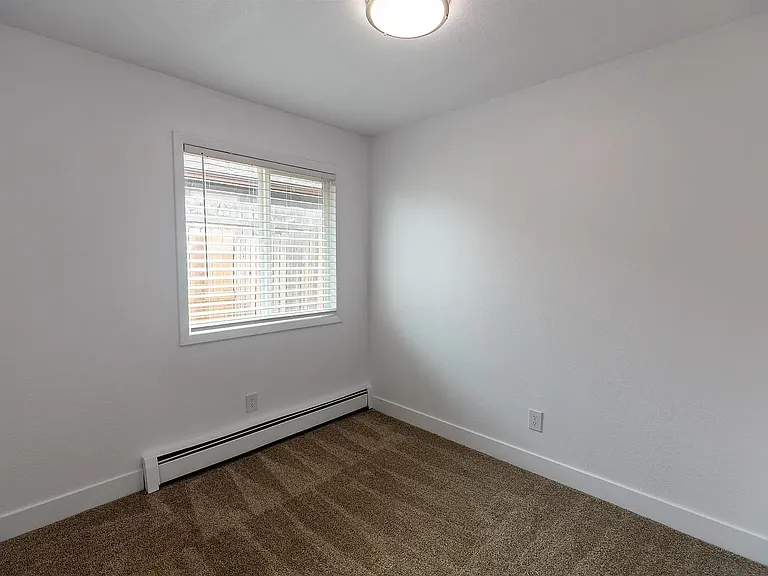 237 S Elm St #A — Photo 10