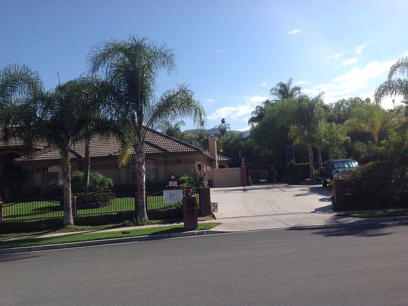 5th image of 930 Mangrove Cir