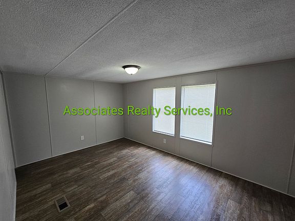 3rd image of 14390 SE 19th Ln Lot 7