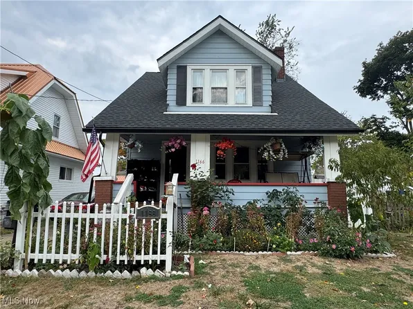 1166 Dayton St, Akron, OH 44310