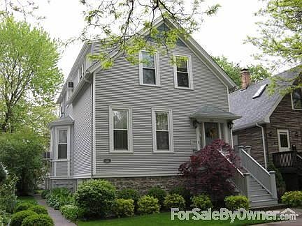 New vinyl siding reflects the design of the clapboards underneath.