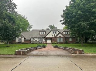 102 Wickerwood Dr, Sikeston, MO 63801