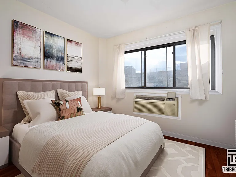 296 Willis Ave #1 — Photo 5
