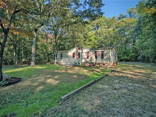 247 Millers Rd, Topping, VA 23169