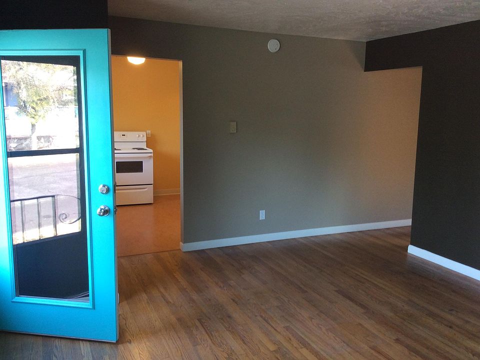 Front Entry to Living Room
