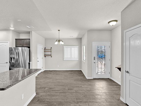 3rd image of 13618 Bradford St