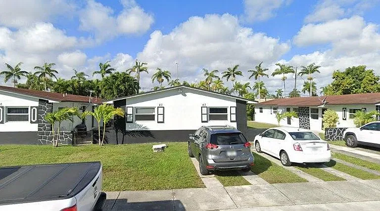 40 NW 76th Ave #40 — Photo 1