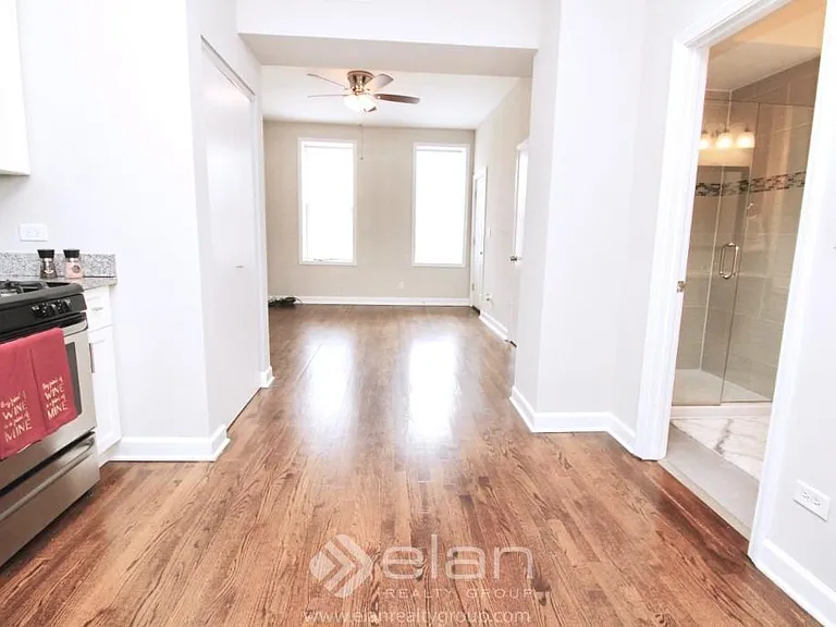 2014 W McLean Ave #1F — Photo 2