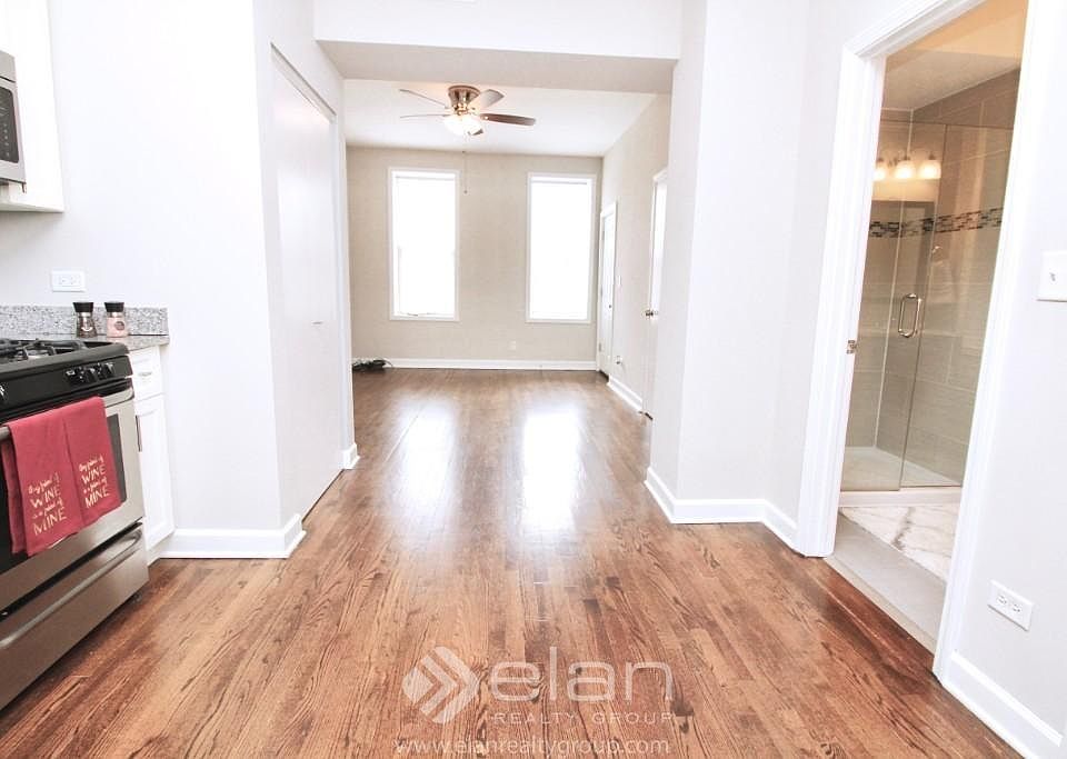 2nd image of 2014 W McLean Ave APT 1F