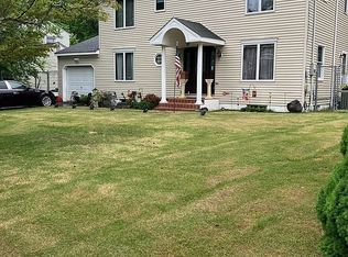 11 Jumping Brook Dr, Neptune, NJ 07753