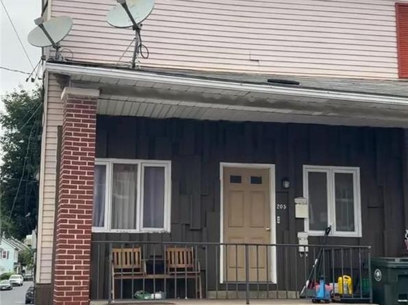 205 Penn St FLOOR 2