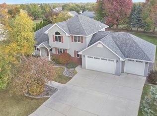 717 Ash Cir, Plymouth, WI 53073
