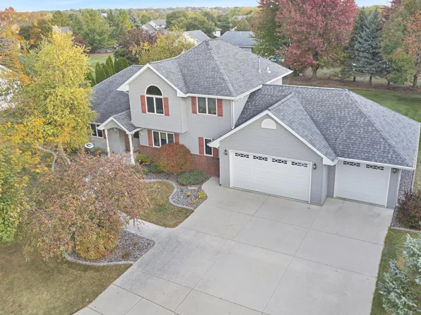 717 Ash CIRCLE, Plymouth, WI 53073