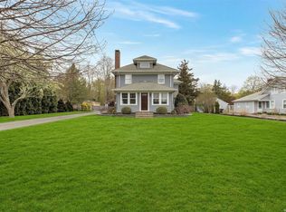445 Alvahs Ln, Cutchogue, NY 11935