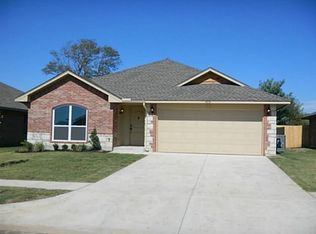 909 Caracara Dr, Norman, OK 73072