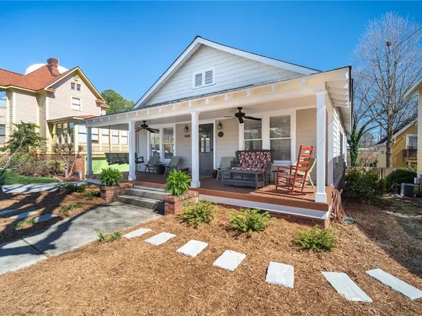 409 McAdoo Ave, Greensboro, NC 27406