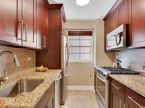 2nd image of 1471 3rd Ave #6F