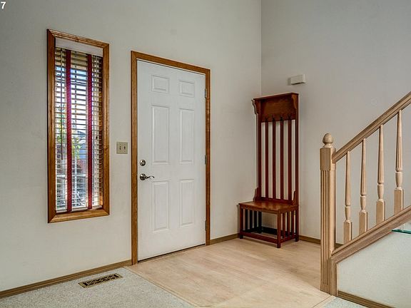 4th image of 8705 NE 139th Ave