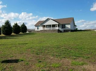 87 Summerwind Dr, Crossville, TN 38571