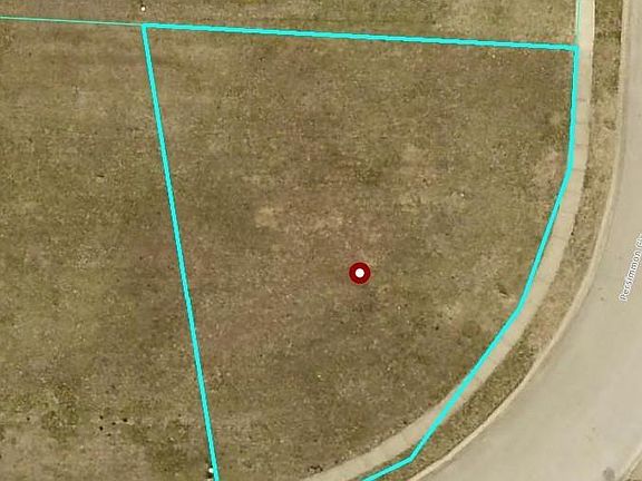 3rd image of 280 Persimmon Cir