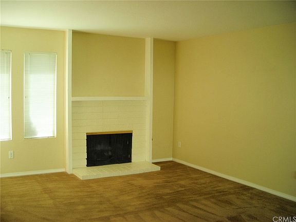 2nd image of 1265 Southwood Ln