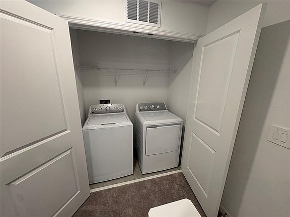 5th image of 3576 Mayfair Dr