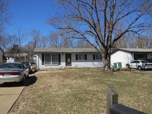 2nd image of 10063 Winkler Dr