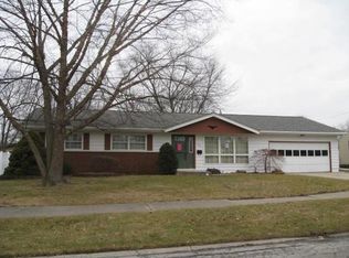 730 S East St E, Crown Pt, IN 46307