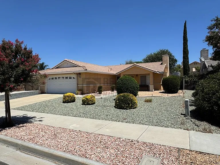 1266 Euclid St — Photo 34