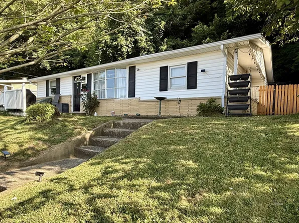 1288 4th St, Logan, OH 43138