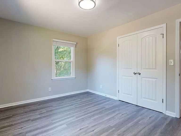 1806 Midwood Dr — Photo 10
