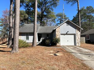 435 Offing Dr, Fayetteville, NC 28314