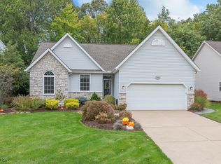 32900 Titus Hill Ln, Avon Lake, OH 44012