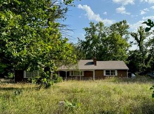 23175 Woodruff Rd, Weston, MO 64098
